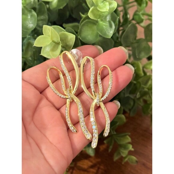 Kendra Scott Bow Cz Earrings - Picture 7 of 10